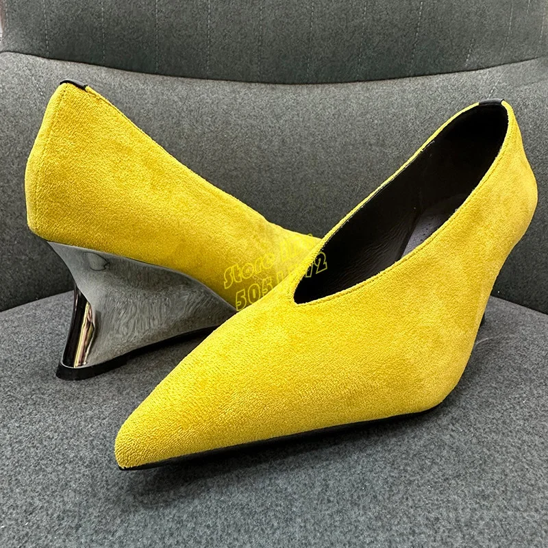 Red Suede Slip On Pumps Wedges - Women'S Shoes Burgundy recension och pris