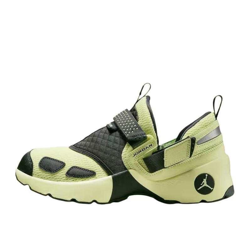 Nike Air Jordan Trunner LX Wom - Women'S Shoes Nike Jordan recension och pris